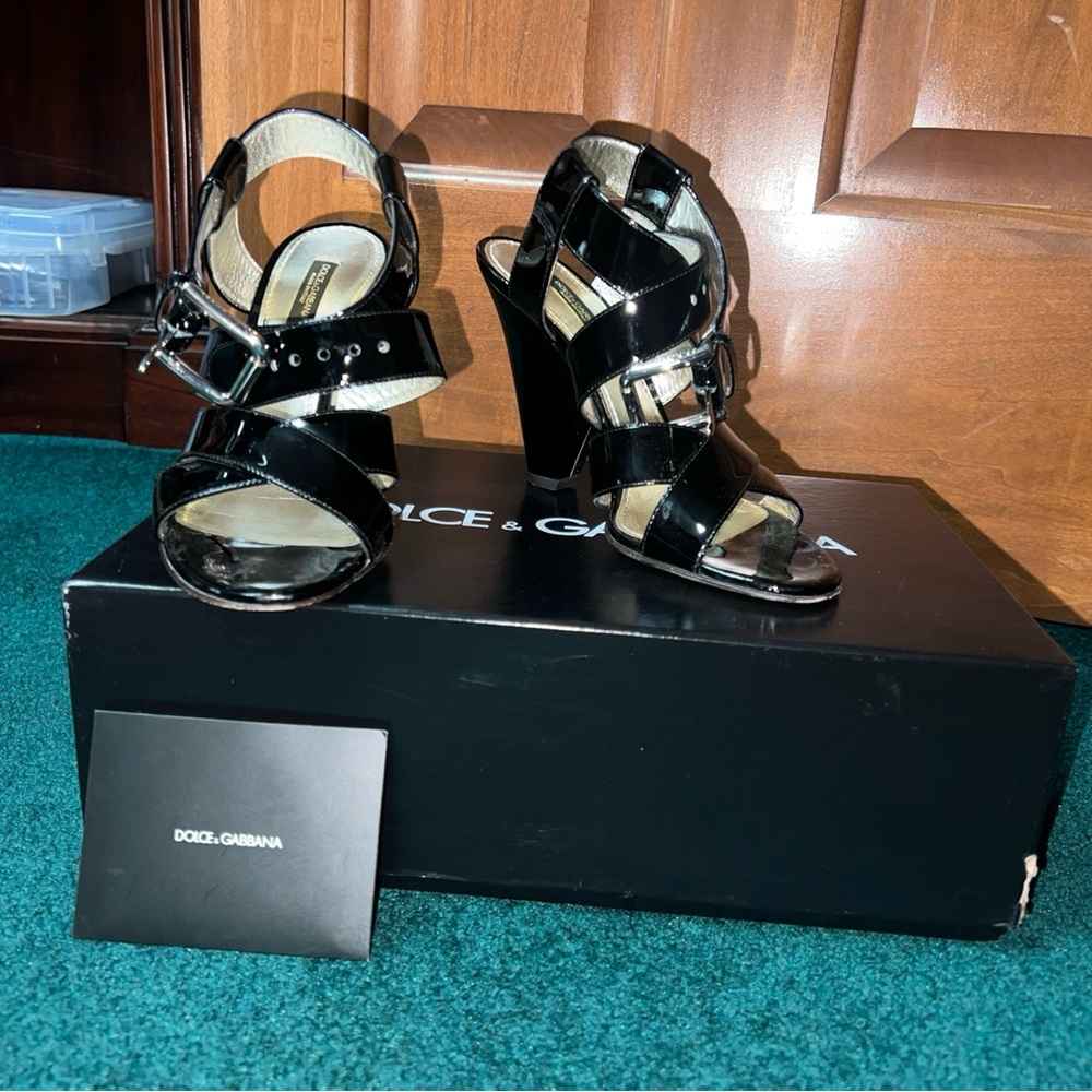 Dolce & Gabbana Black Patent Leather Heels Size 36.5